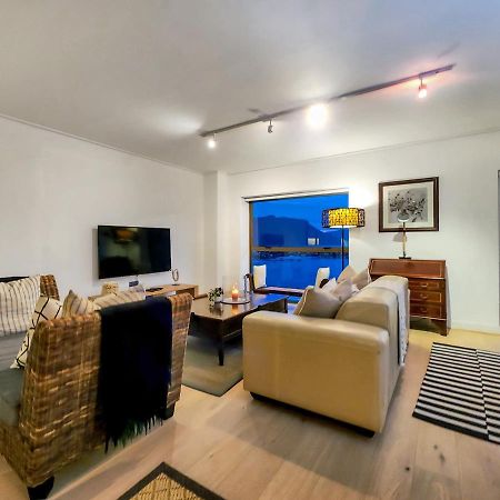Cozy And Stylish With Exceptional Views! Daire Cape Town Dış mekan fotoğraf